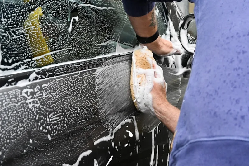 Commercial / Fleet Cleaning